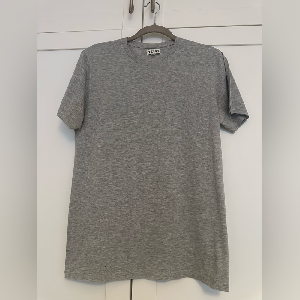 Reiss men’s t-shirt size S color gray